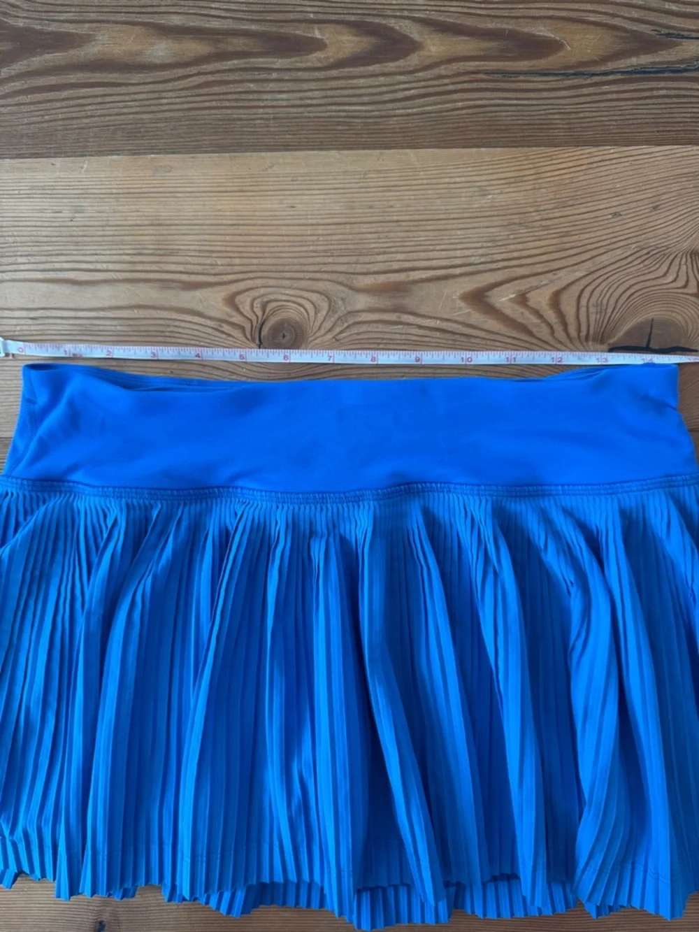 Lululemon Pleat to Street size 6 - Picture 4 of 5